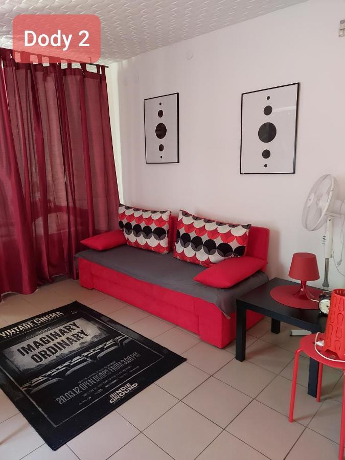 Dody Apartmani Лесковац Екстериор снимка