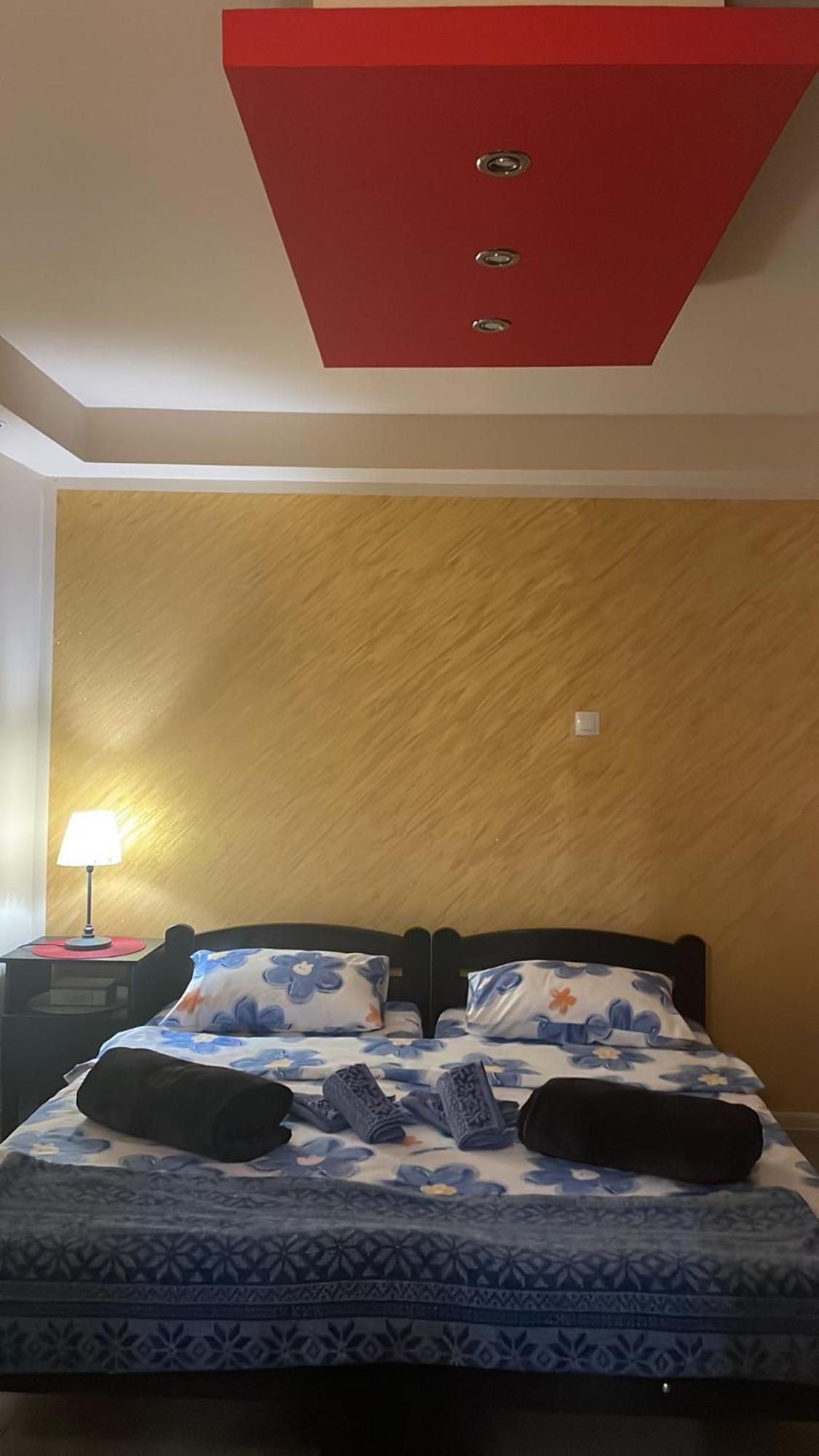 Dody Apartmani Лесковац Екстериор снимка