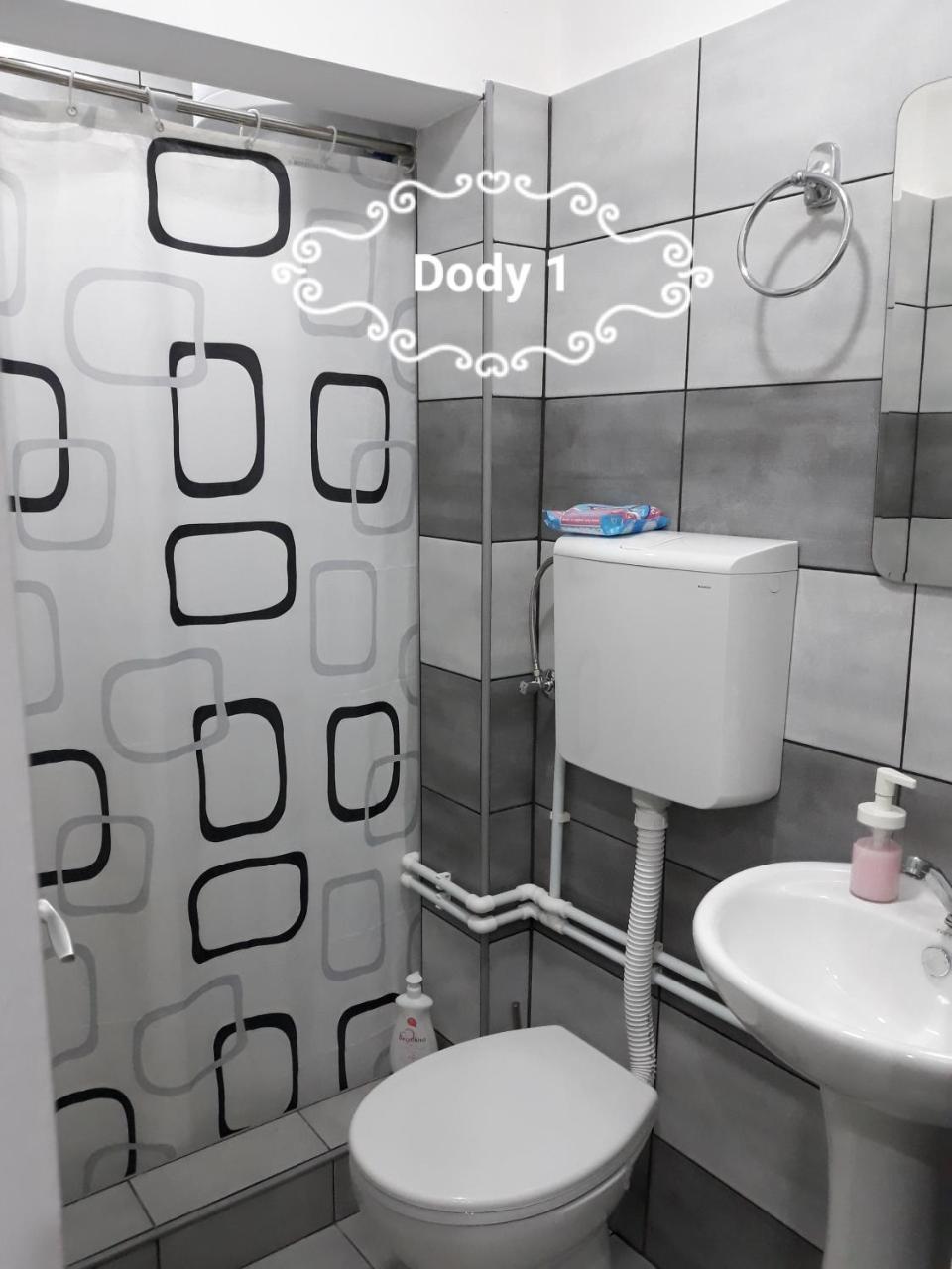 Dody Apartmani Лесковац Екстериор снимка